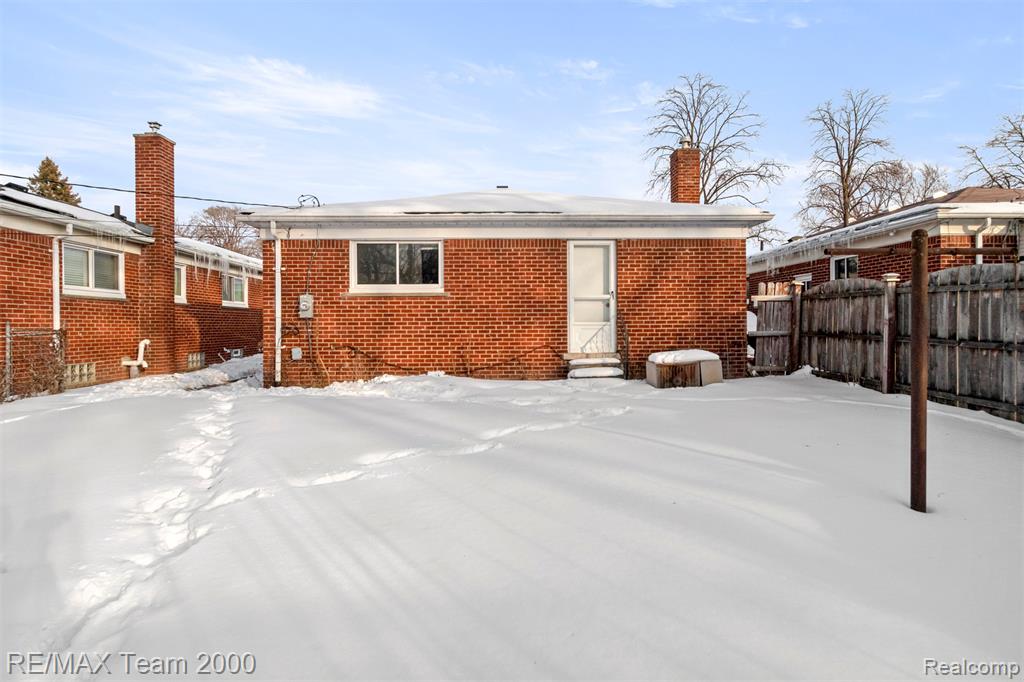 20295 Huntington Road, Detroit, MI 48219 — Photo 36