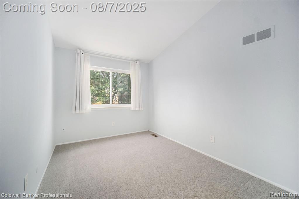 3543 Burbank Drive, Ann Arbor, MI 48105 — Photo 19