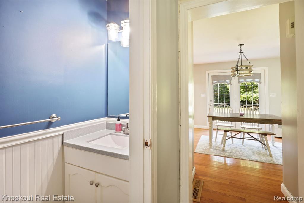 7080 Oak Park Drive, Vassar, MI 48768 — Photo 23