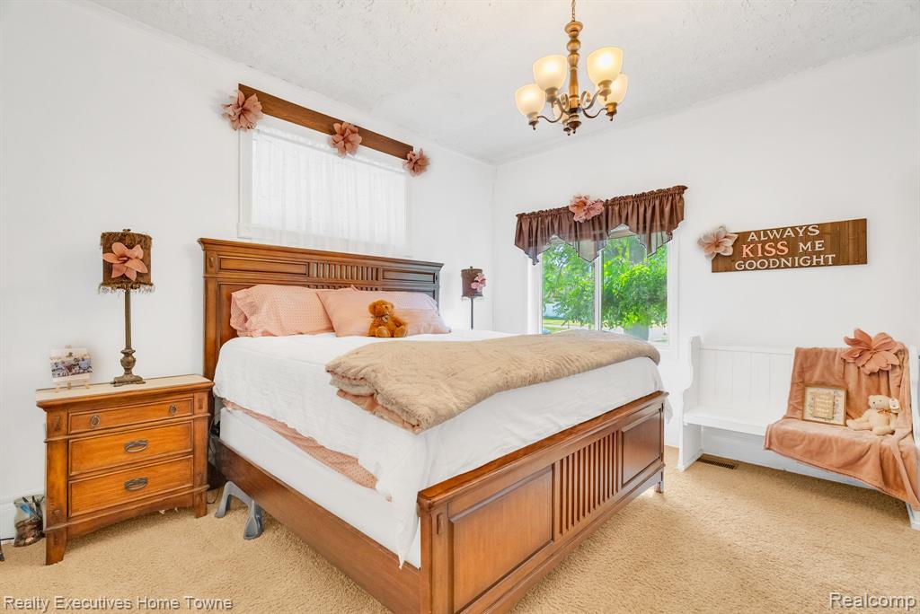 727 Minnie Street, Port Huron, MI 48060 — Photo 21