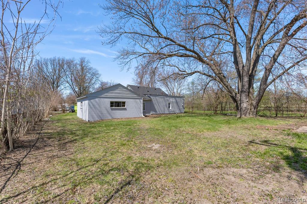 6815 WILKIE Street, Taylor, MI — Photo 25