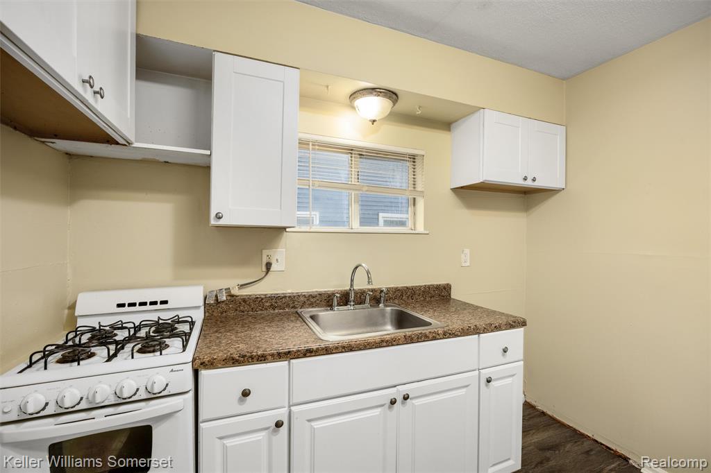 7067 Studebaker Avenue, Warren, MI 48091 — Photo 10