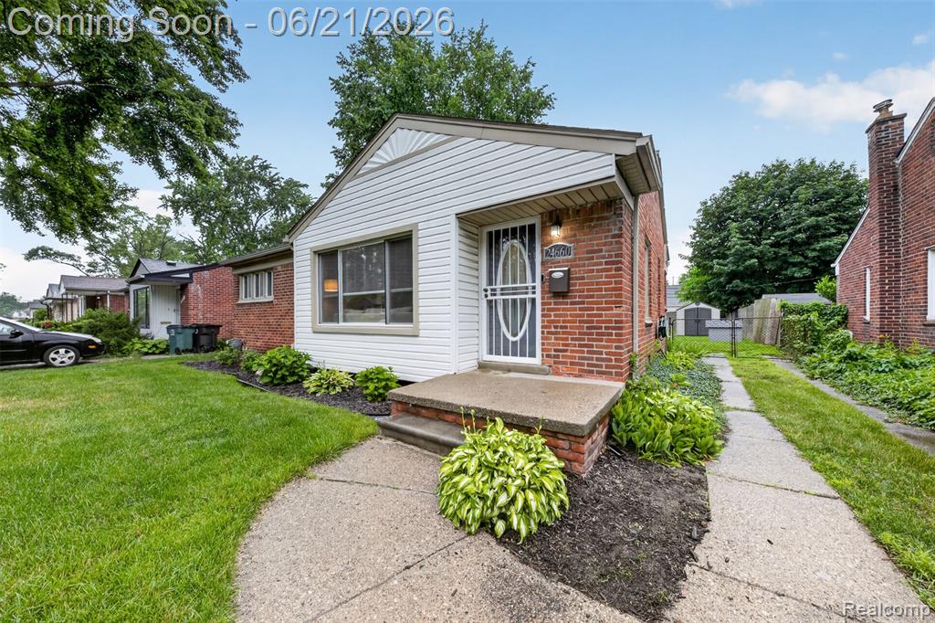 24660 Ridgedale Street, Oak Park, MI 48237 — Photo 2