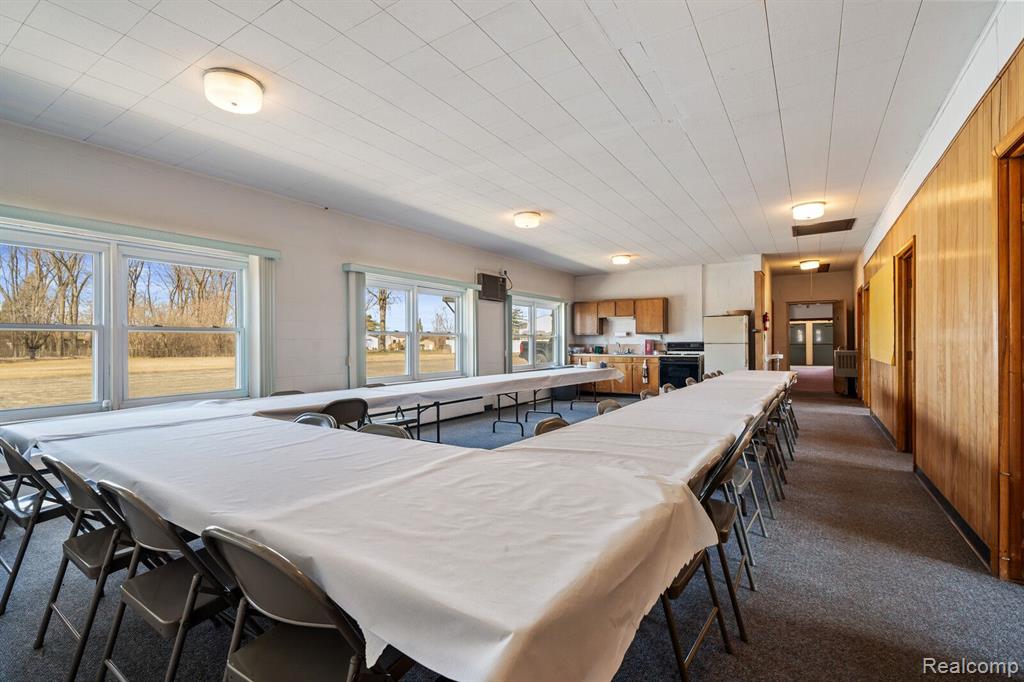 510 W GIRARD Avenue, Madison Heights, MI 48071 — Photo 17