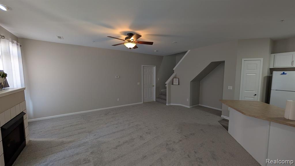 19102 ADDINGTON Drive, Commerce Twp, MI 48390 — Photo 2