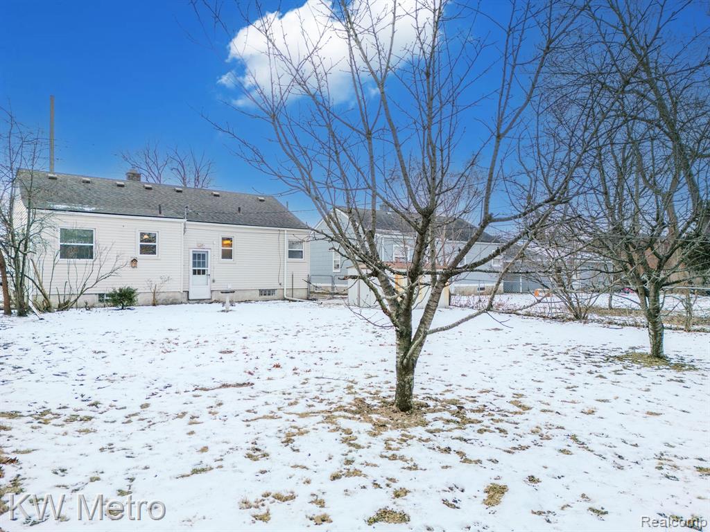 51 LINCOLN Avenue, Clawson, MI — Photo 4