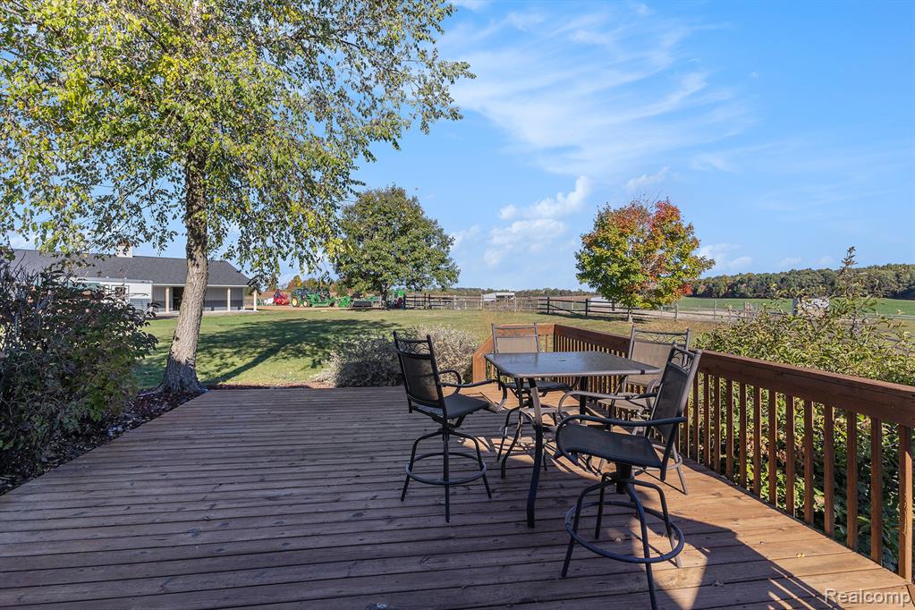 8584 E Parker Road, Laingsburg, MI 48848 — Photo 34