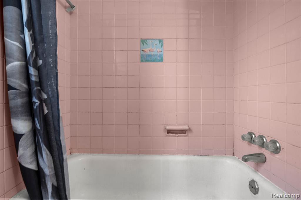 6223 FAUST Avenue, Detroit, MI 48228 — Photo 18