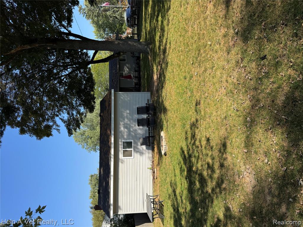 911 Newport Drive, Fenton, MI 48430 — Photo 5
