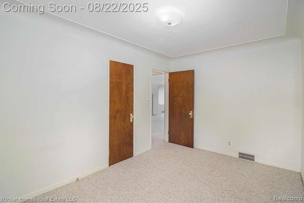 44620 W 11 Mile Road, Novi, MI — Photo 10
