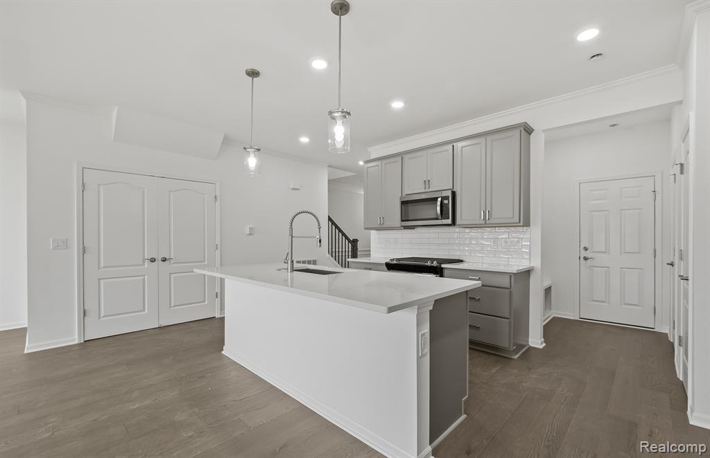 4066 Nottingham Circle, Clarkston, MI — Photo 10