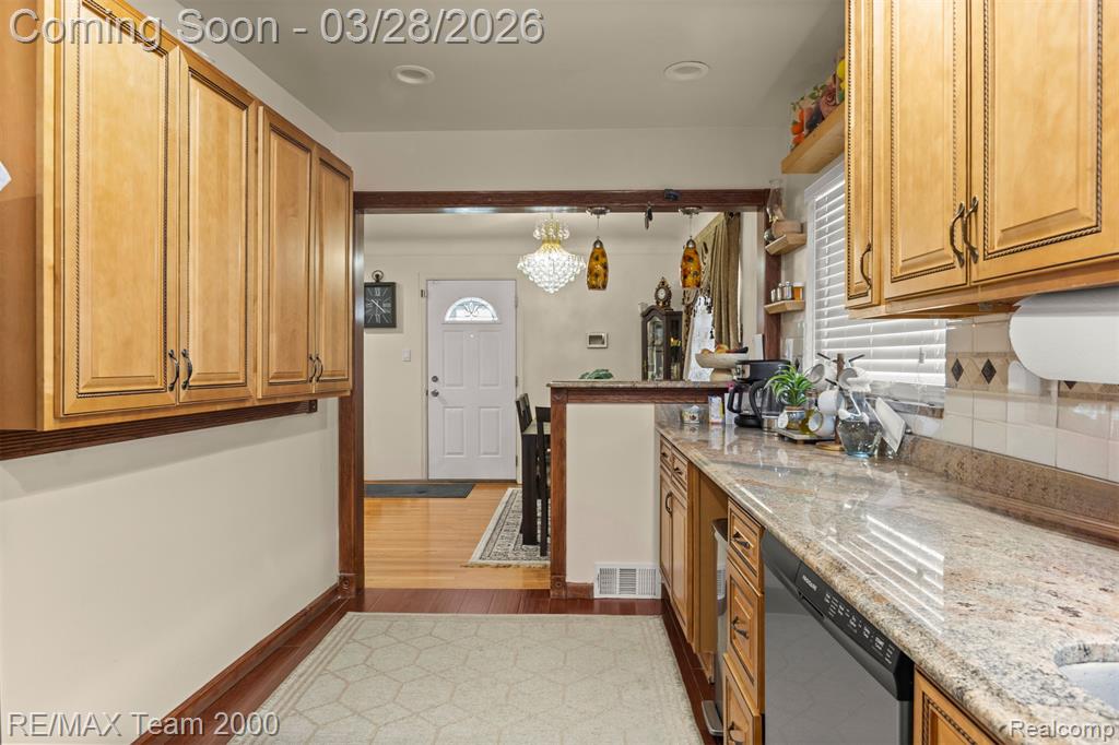 7175 Amboy Street, Dearborn Heights, MI 48127 — Photo 17
