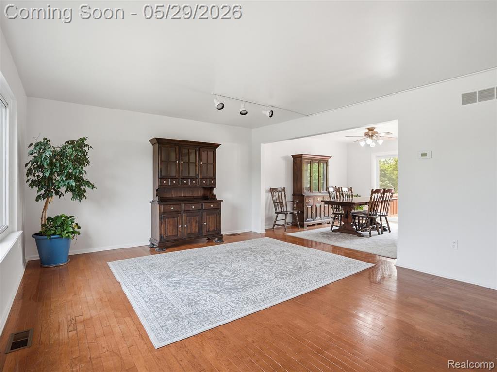 47525 River Woods Drive, Canton, MI 48188 — Photo 16