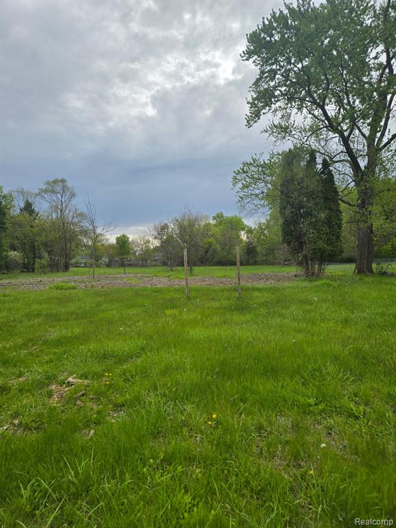 V/L Glendale Avenue, Burton, MI 48509 — front exterior