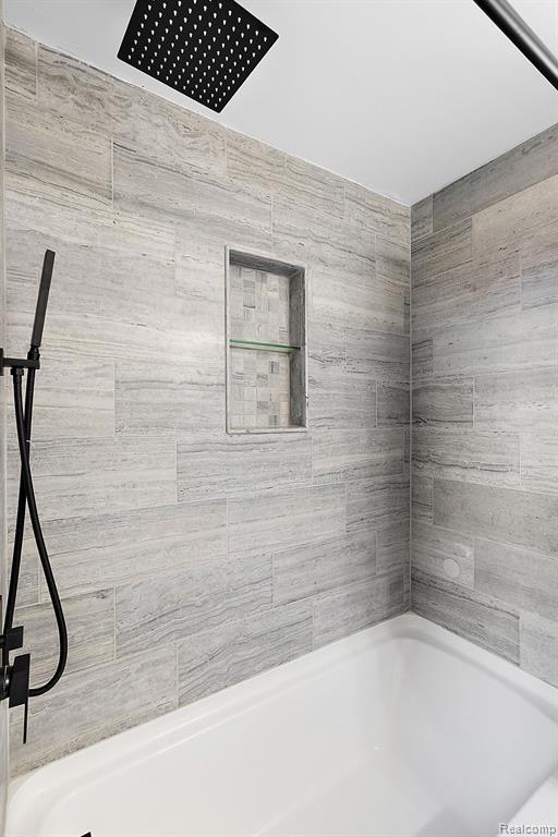 435 Capac Road, Berlin, MI 48002 — Photo 28