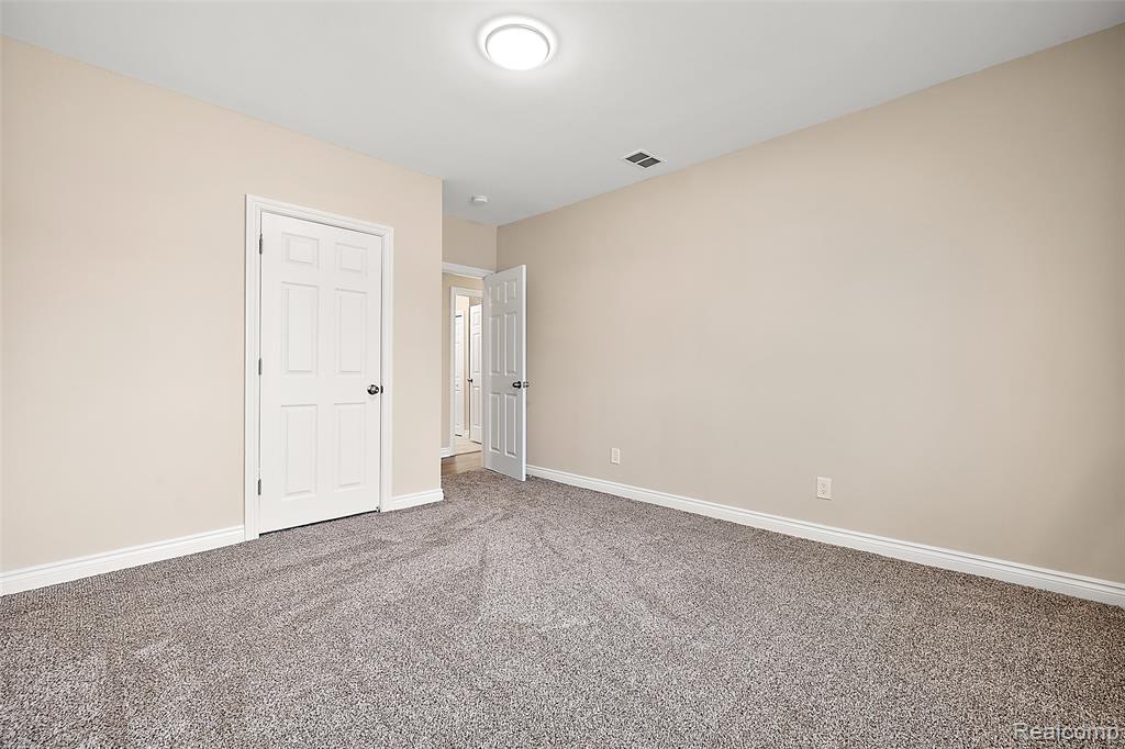 2080 Gladstone Street, Detroit, MI 48206 — Photo 49