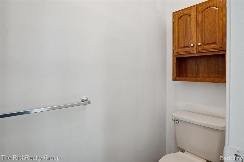 46471 Doubletree Road, Canton, MI 48187 — Photo 28