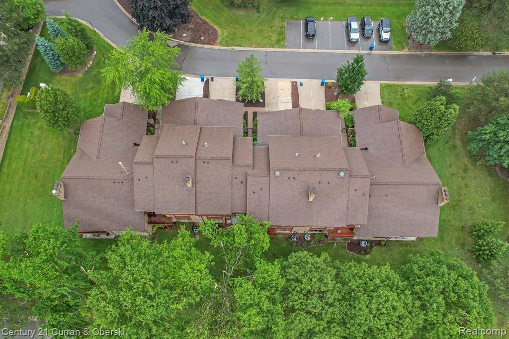 866 GREENVIEW Court, 6, Rochester Hills, MI 48307 — Photo 13