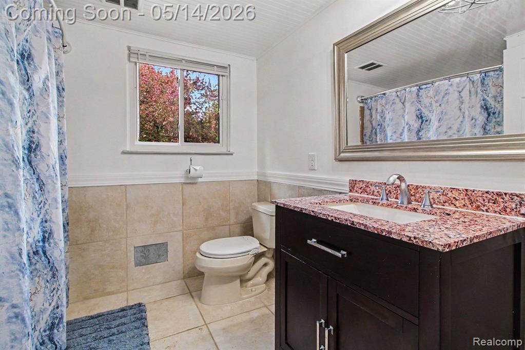 45440 Holmes Drive, Canton, MI 48187 — Photo 21