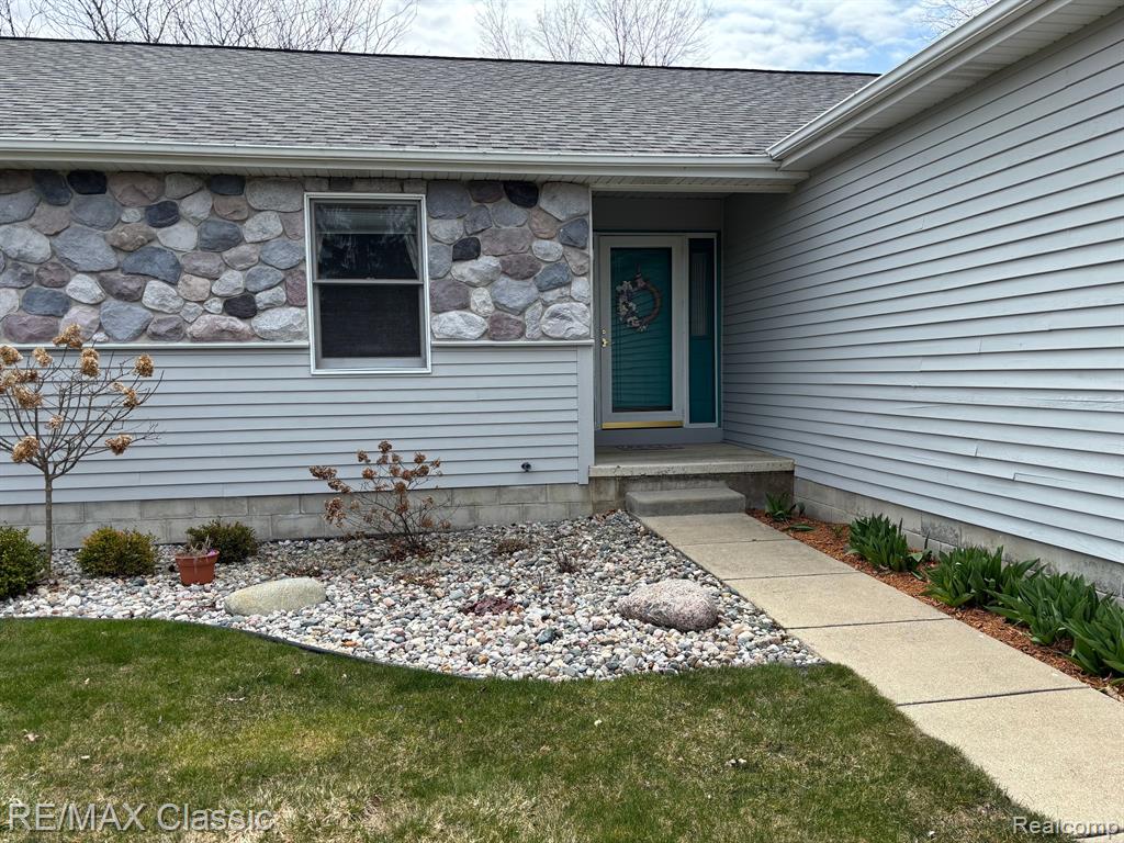 5855 Caleta Drive, Lansing, MI 48911 — Photo 47