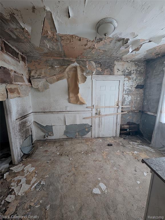 3049 Montclair Street, Detroit, MI 48214 — Photo 21