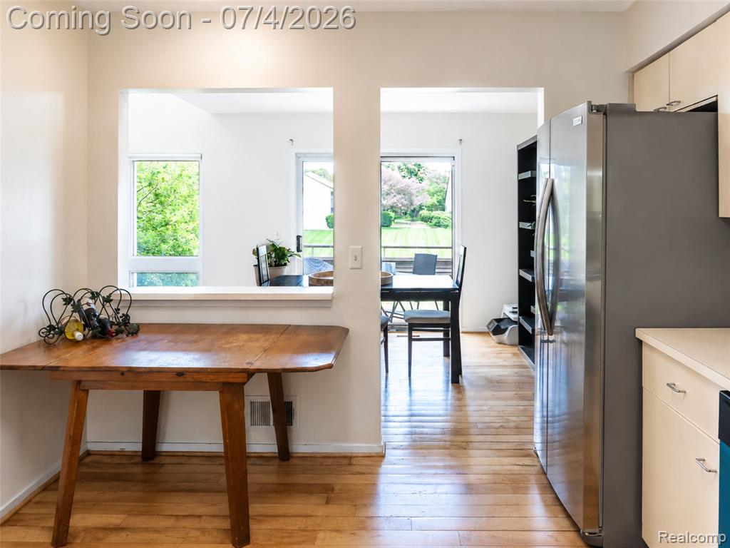 754 Ashley Circle, Rochester Hills, MI 48307 — Photo 15
