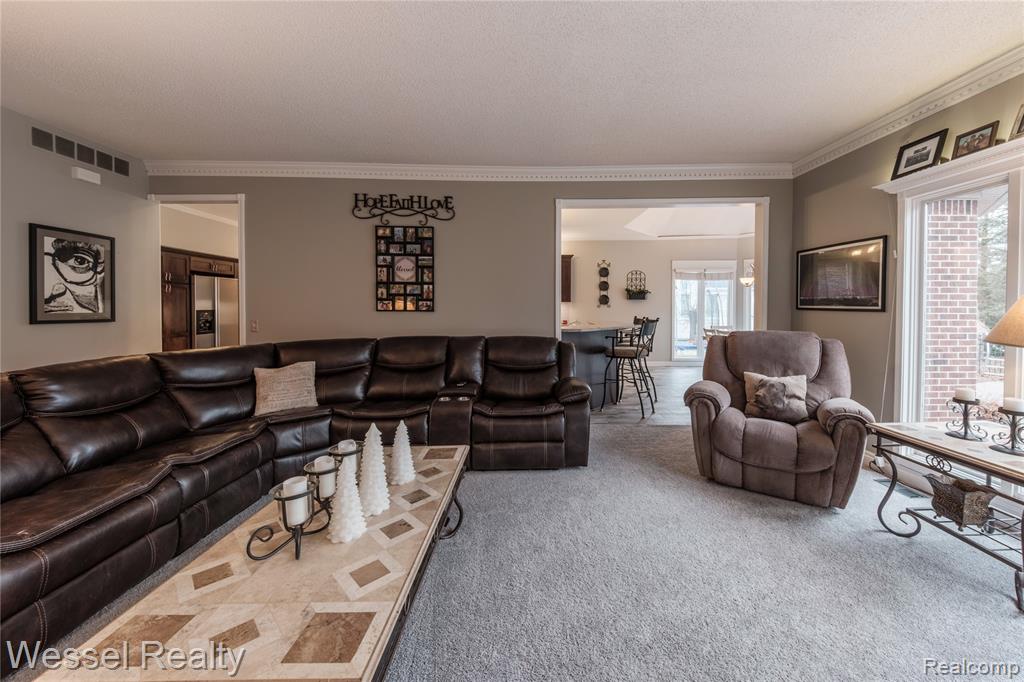 49112 White Mill Drive, Utica, MI 48317 — Photo 21
