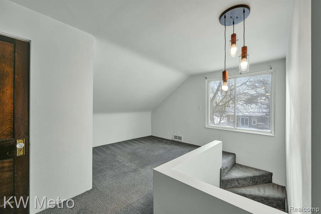 580 CAMDEN Street, Ferndale, MI 48220 — Photo 27