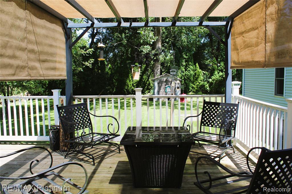 5673 Chippewa Drive, Howell, MI 48843 — Photo 2
