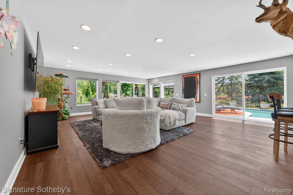 30650 Lahser Road, Beverly Hills, MI 48025 — Photo 21