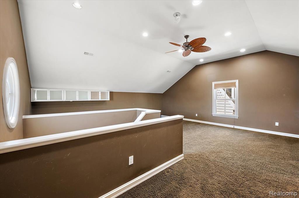 3875 Andover Avenue, Auburn Hills, MI 48326 — Photo 28