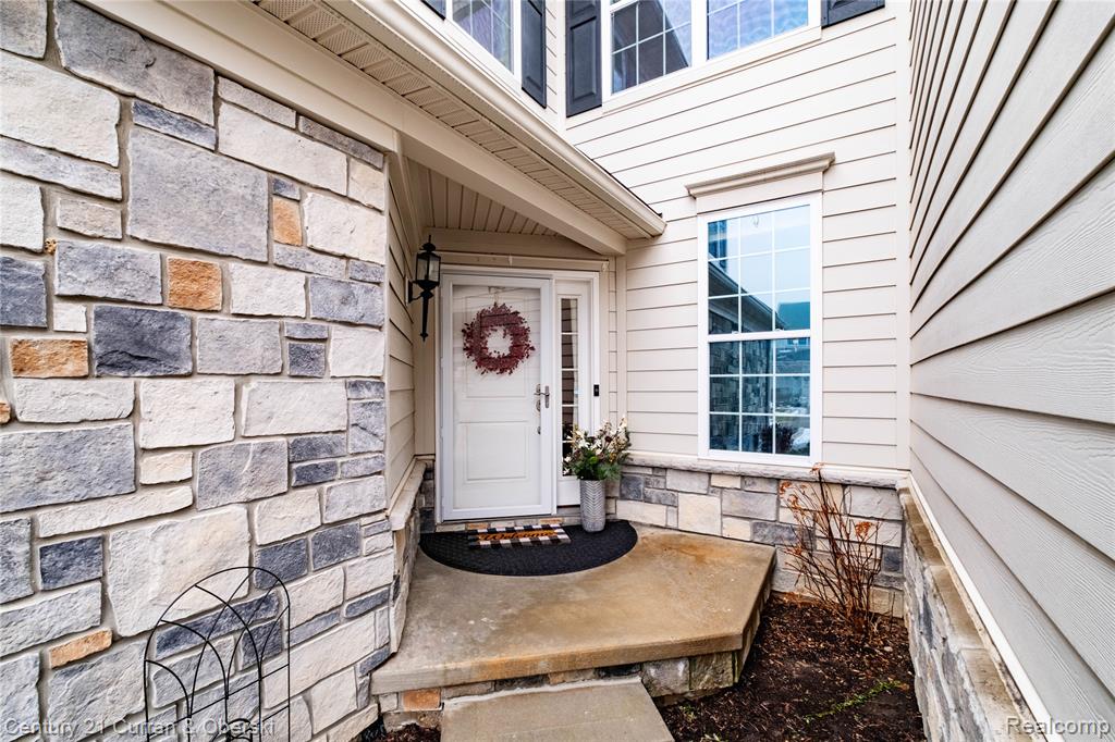 42908 Cardinal Way, Novi, MI — Photo 2