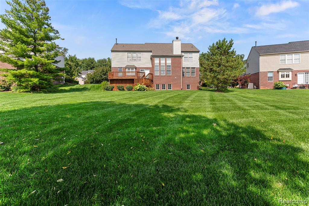 5093 Creekmonte Drive, Rochester, MI 48306 — Photo 41