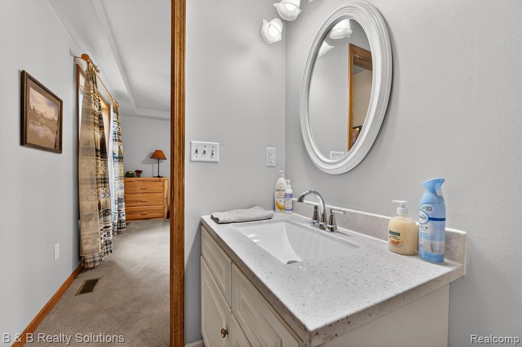 2927 N Blacks Corners Road, Imlay City, MI 48444 — Photo 23