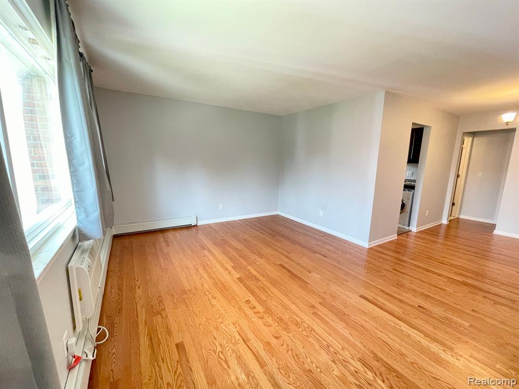 525 FAIRBROOK, 29, Northville, MI 48167 — Photo 6