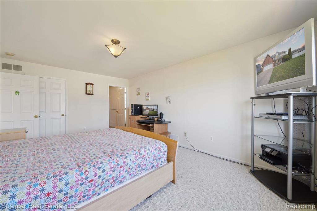 61 Old Carriage Lane, Lapeer, MI 48446 — Photo 26