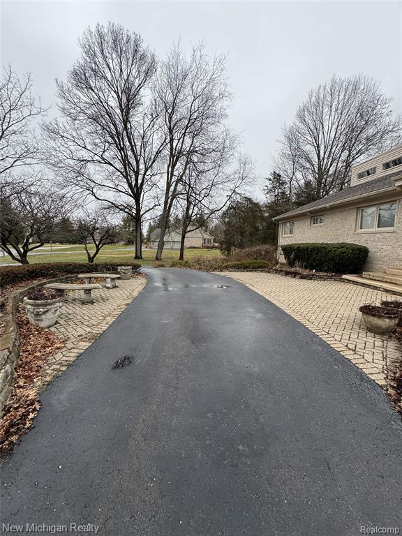 3989 S Shore Drive, Commerce Twp, MI 48382 — Photo 64