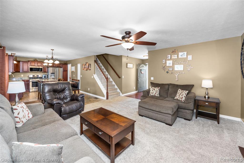 9122 Oneida Way, Pinckney, MI 48169 — Photo 15
