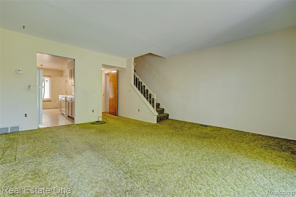 4456 15 Mile Road, Sterling Heights, MI 48310 — Photo 12