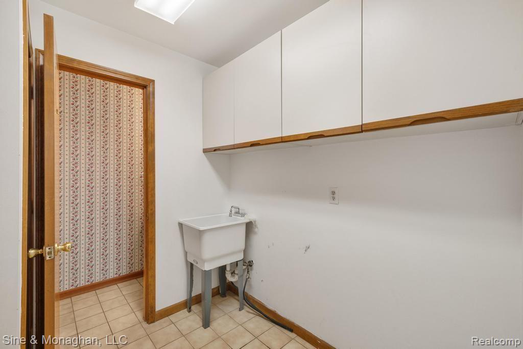 43389 RIVERBEND Boulevard, Clinton Twp, MI 48038 — Photo 26