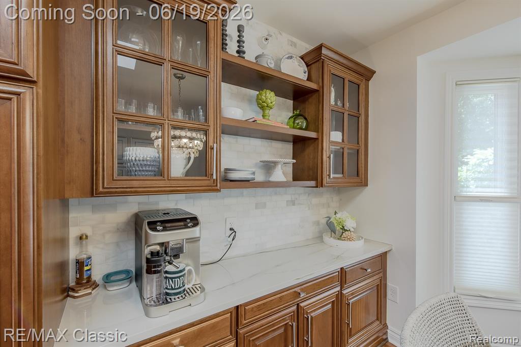980 Sunset Drive, Waterford, MI 48328 — Photo 26