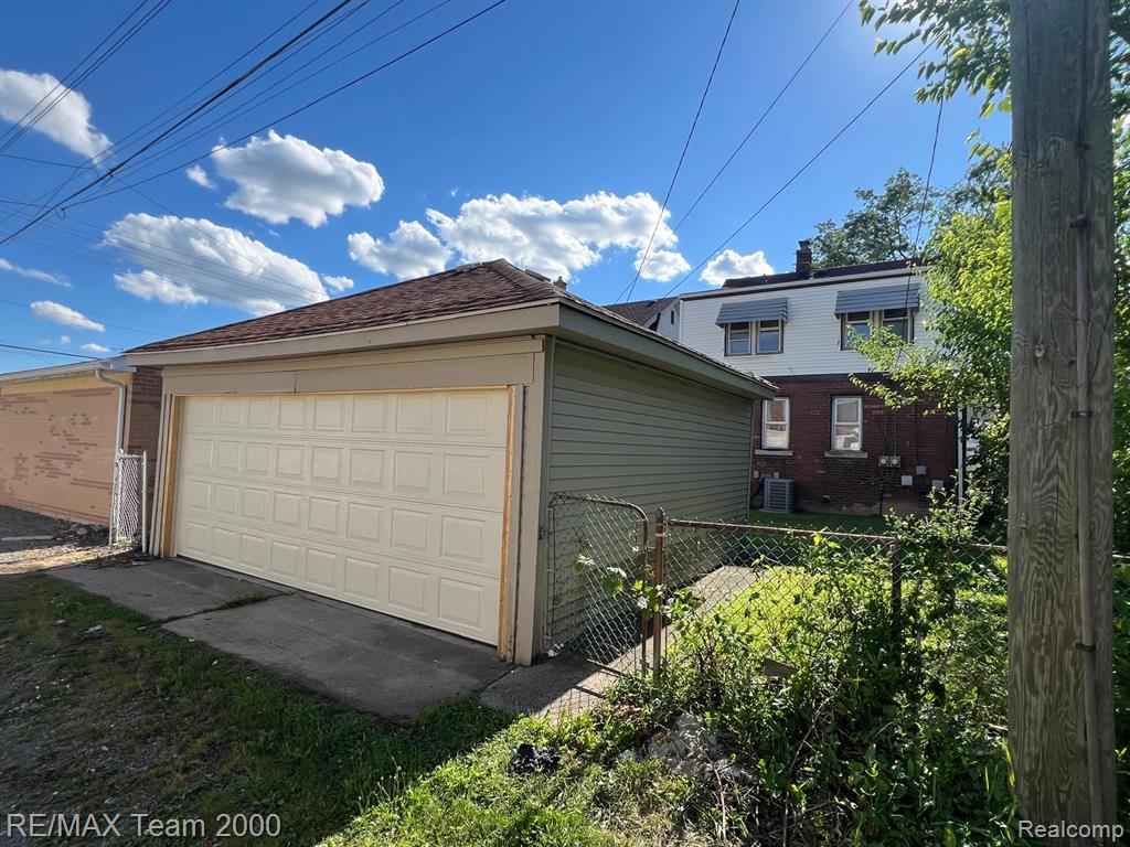 6406-6408 Mead Street, Dearborn, MI 48126 — Photo 5