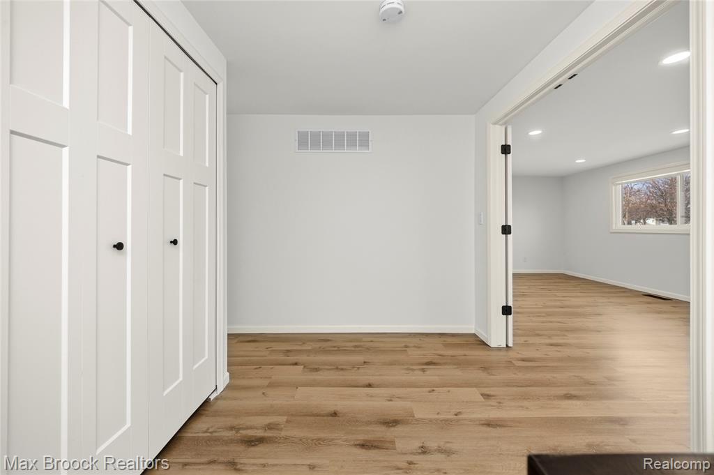 5316 CENTERBROOK Drive, West Bloomfield, MI — Photo 46