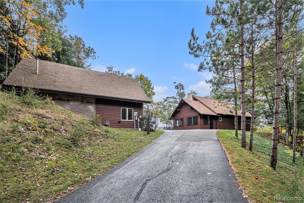 5959 La Canada, Harbor Springs, MI 49740 — Photo 31