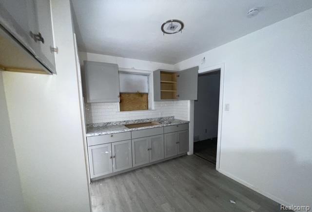 20218 Hickory Street, Detroit, MI 48205 — Photo 7