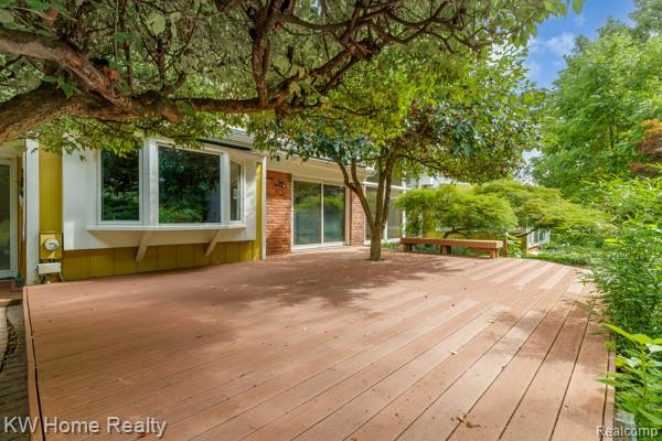 4568 Rolling Ridge Road, West Bloomfield, MI 48323 — Photo 65