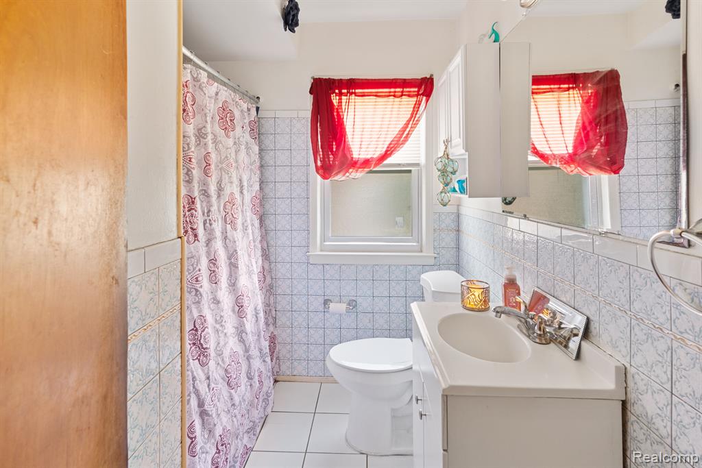 6545 ASBURY Park, Detroit, MI 48228 — Photo 15