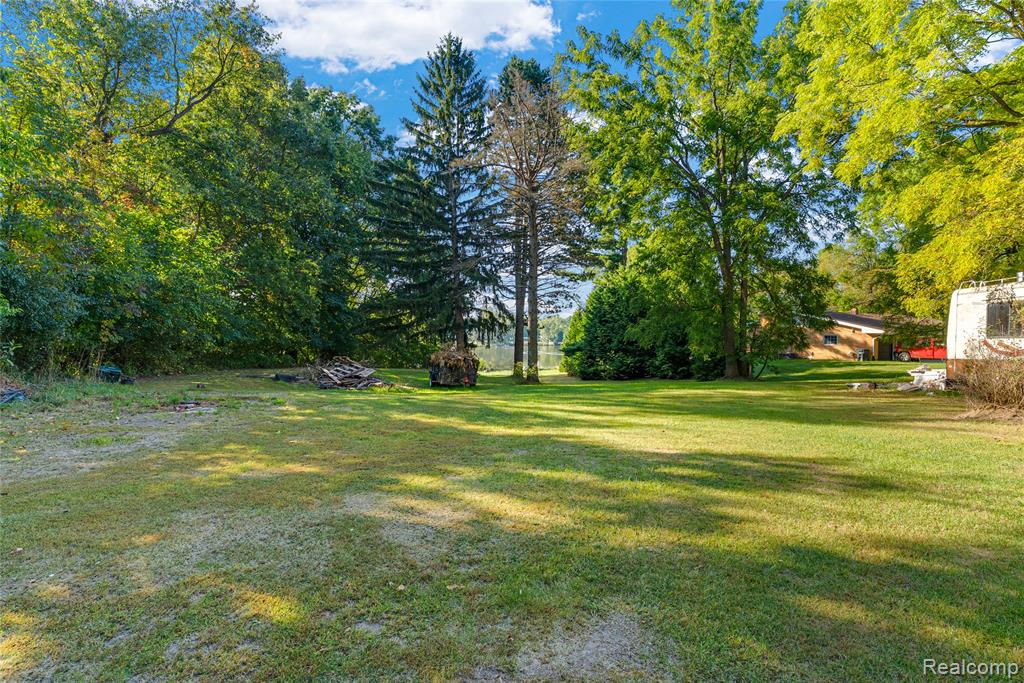 3456 E Pierson Road, Flint, MI 48506 — Photo 5