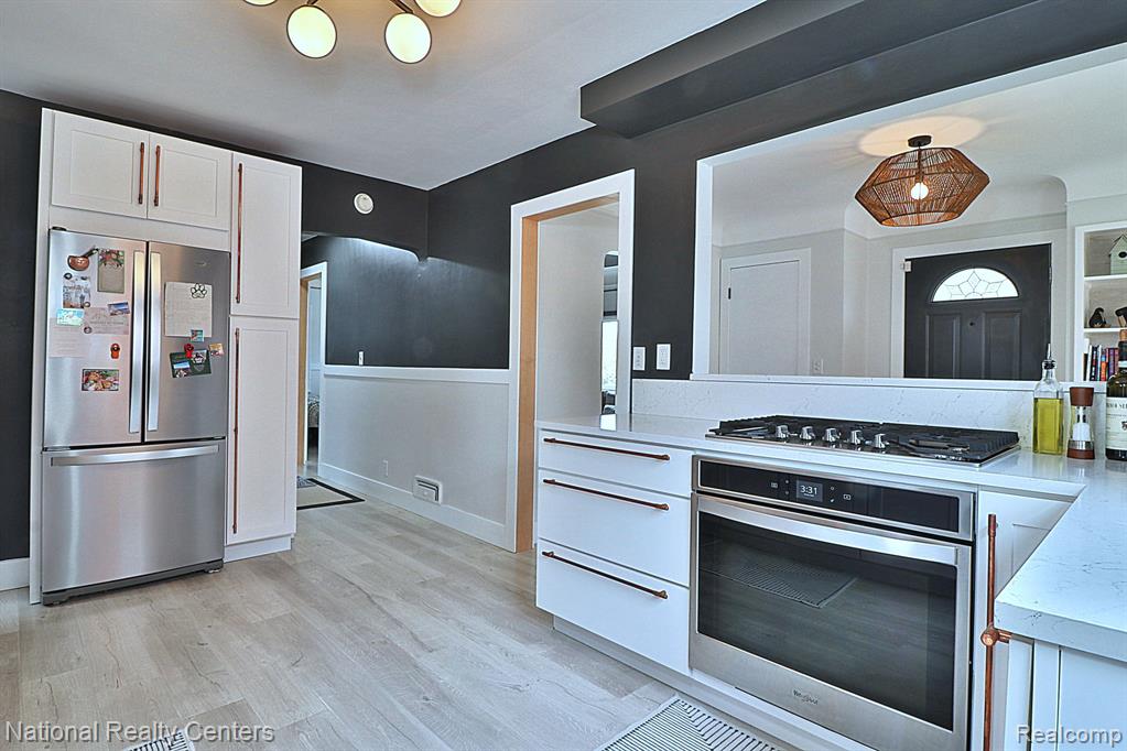 633 LEROY Street, Ferndale, MI 48220 — Photo 4