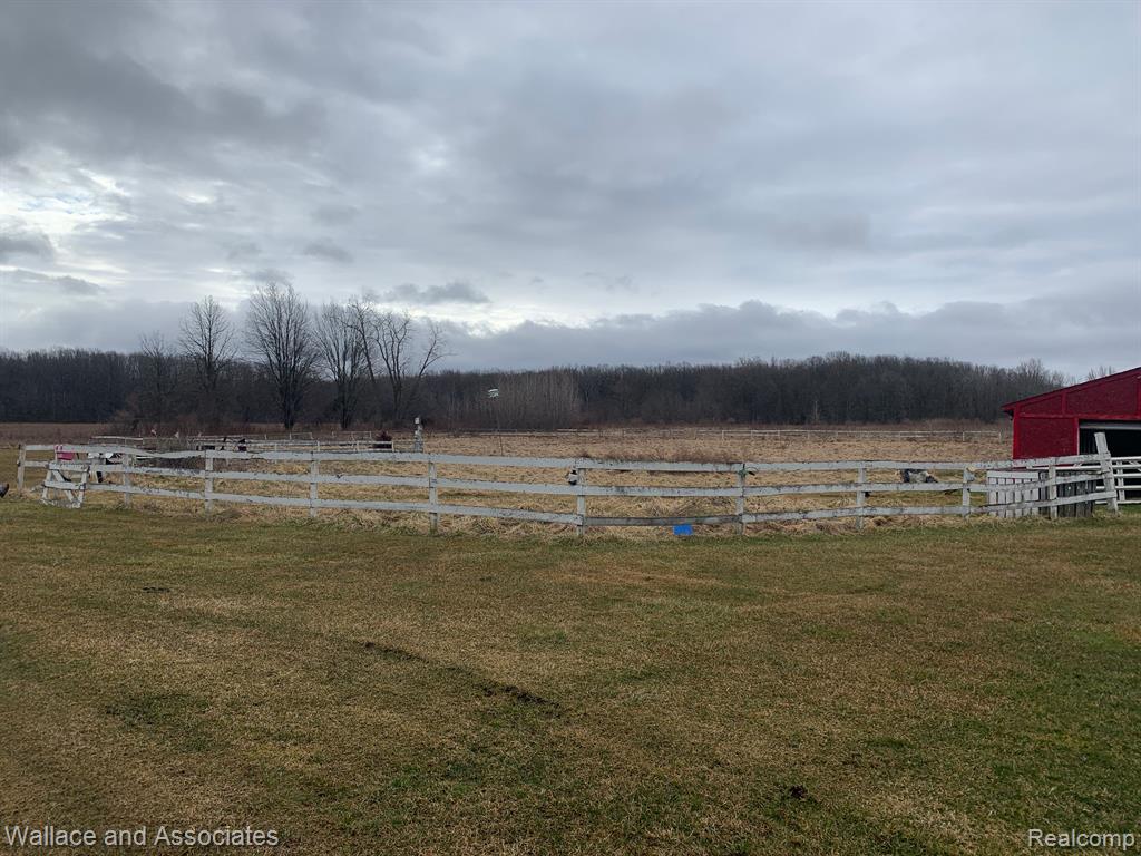 8407 SMITHS CREEK Road, Wales, MI — Photo 16